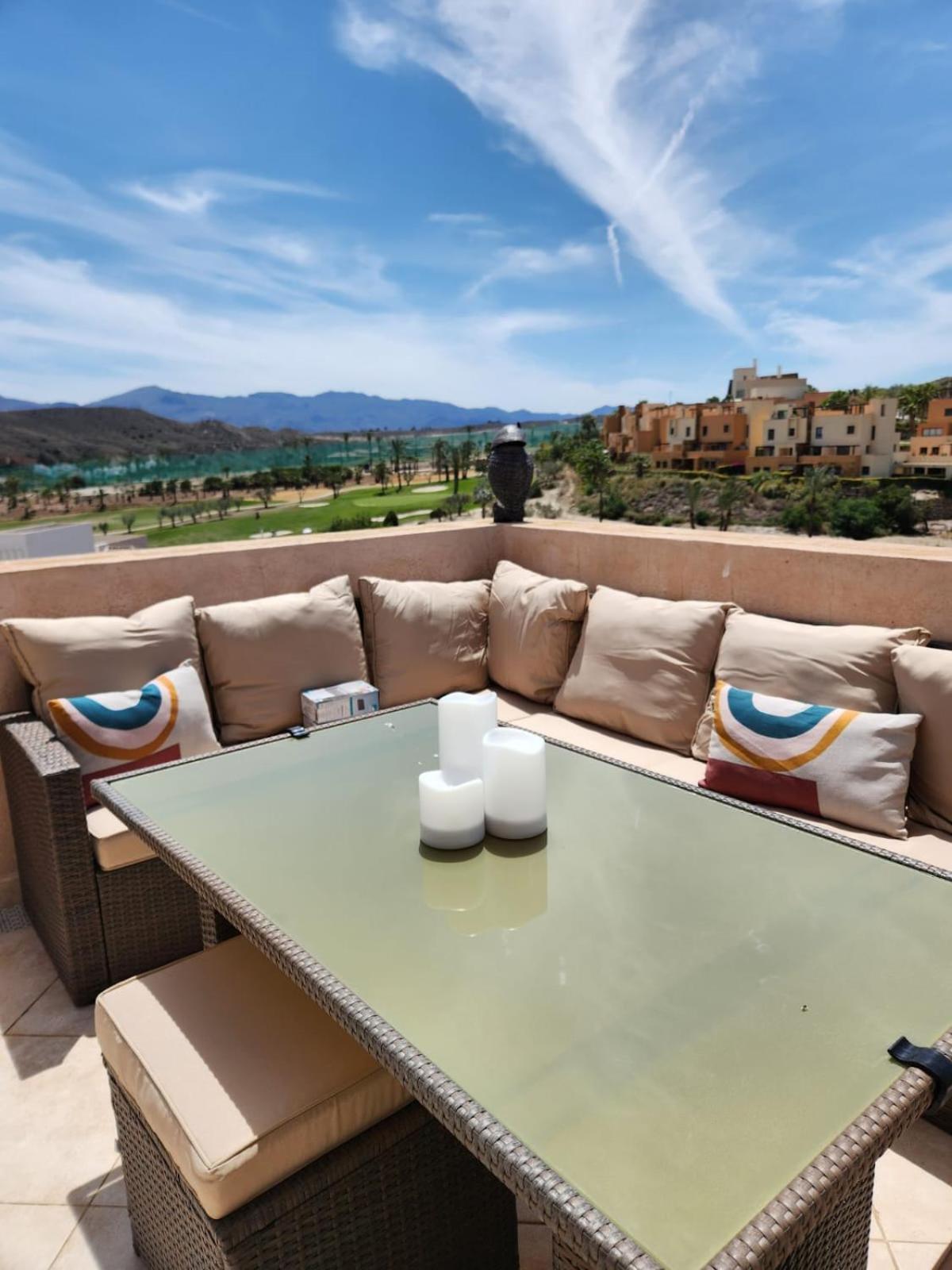 Atico Esquinero Con Preciosas Vistas Al Valle Del Este Golf Con Piscina Comunitaria! Vera Eksteriør billede