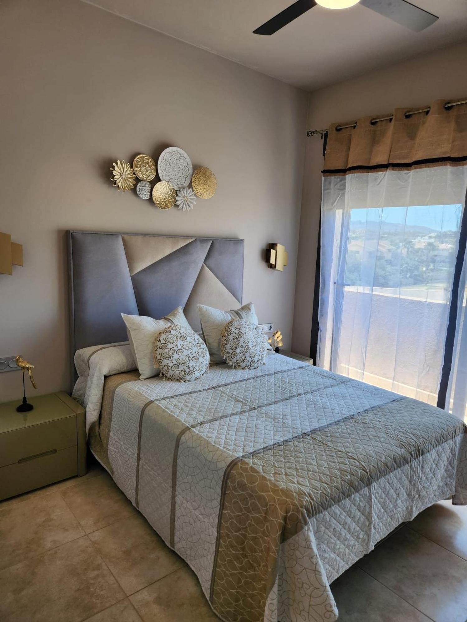 Atico Esquinero Con Preciosas Vistas Al Valle Del Este Golf Con Piscina Comunitaria! Vera Eksteriør billede
