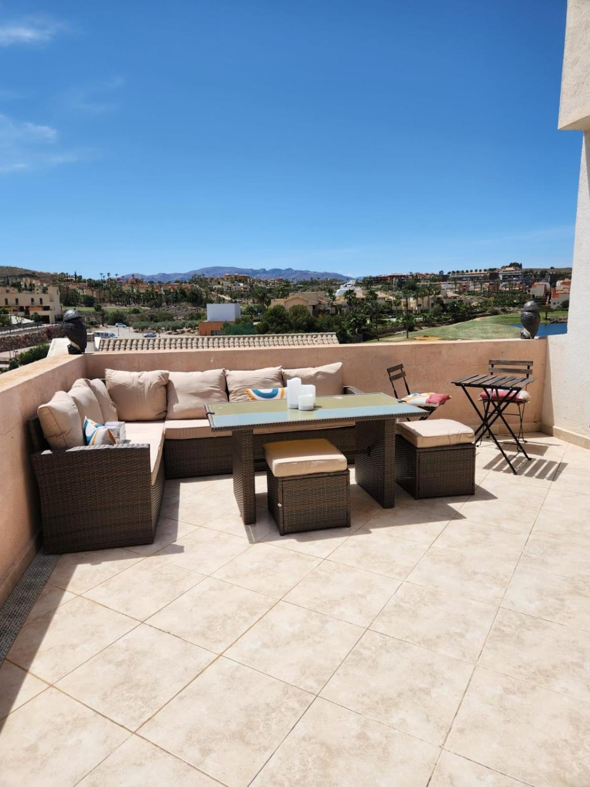 Atico Esquinero Con Preciosas Vistas Al Valle Del Este Golf Con Piscina Comunitaria! Vera Eksteriør billede